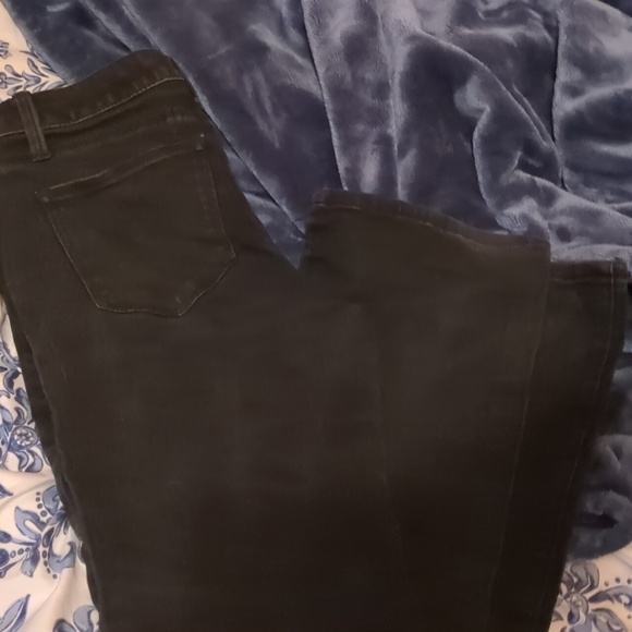 Jeans - Picture 4 of 4